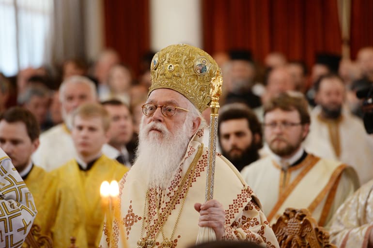 Патриарх Кирилл отметил вклад архиепископа Тиранского Анастасия в возрождение Албанской Церкви