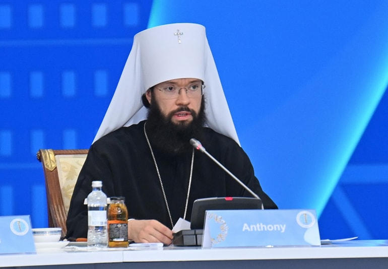На съезде лидеров мировых религий глава ОВЦС заявил о важности религиозного образования