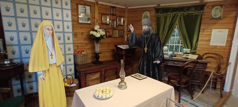 В память о святой Елизавете Федоровне и ее супруге в Калуге открыли музейно-выставочный центр и выставку