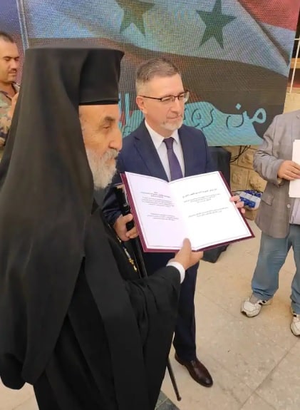 Россия передала монастырю в сирийской Маалюле комплекс электрооборудования на базе солнечных панелей