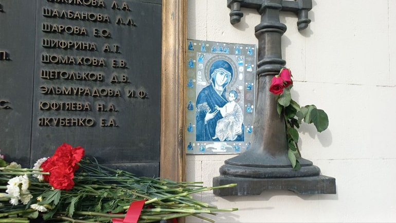 20 лет трагедии «Норд-Оста»: в России вспоминают жертв теракта