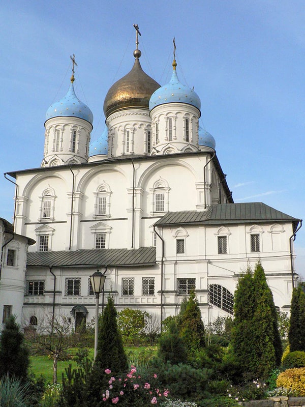 В Новоспасском монастыре начали реставрировать Спасо-Преображенский собор