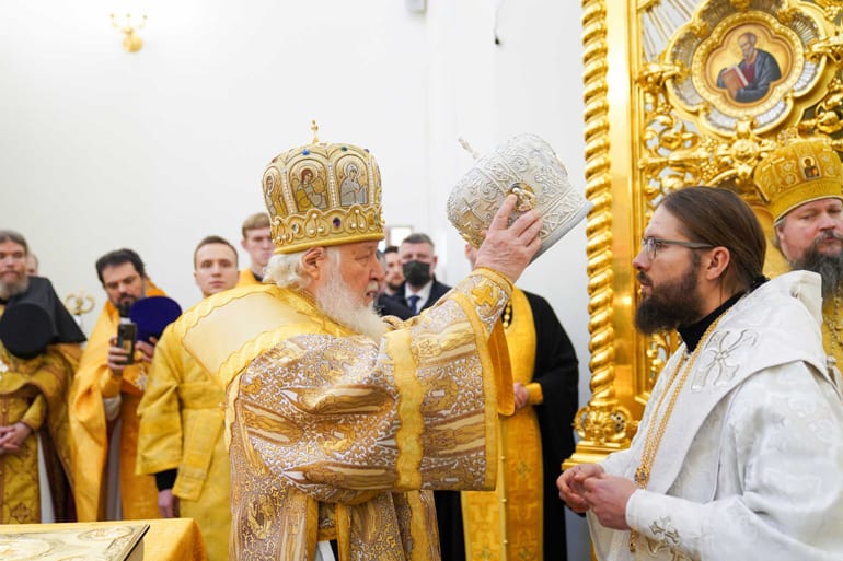 Патриарх Кирилл освятил в Москве храм мордовского землячества