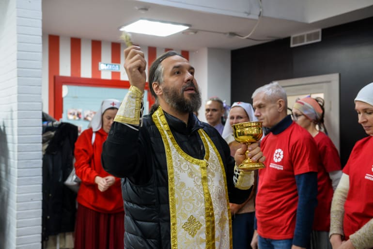 Церковный Штаб помощи беженцам открылся в Екатеринбурге
