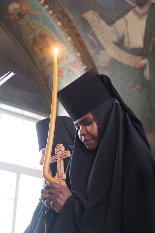 Послушница из Кении стала первой монахиней Патриаршего экзархата Африки