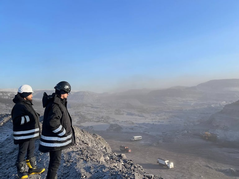 В крупнейшем центре России по добыче угля впервые совершили Литургию