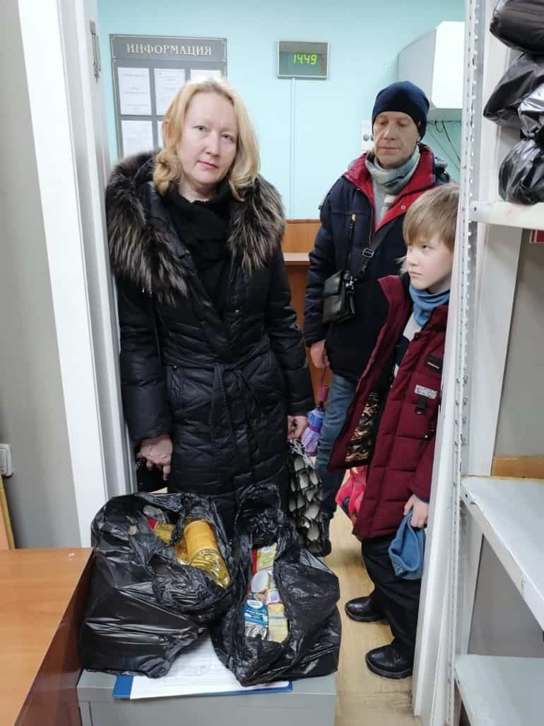 Читатели журнала «Фома» собрали 300 000 рублей на продуктовые наборы для беженцев