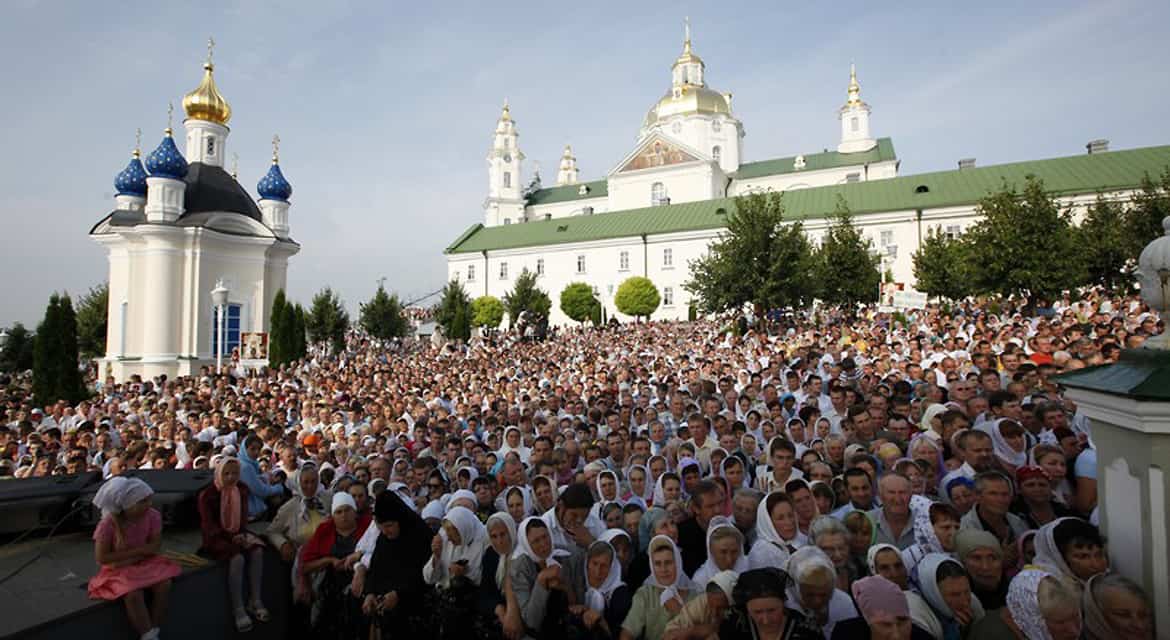 В храме Почаевская Лавра