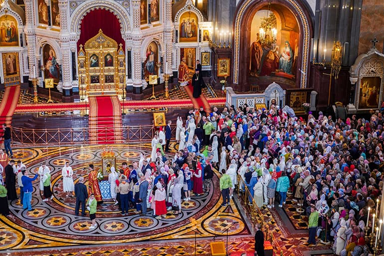 Патриарх Кирилл возглавил встречу Феодоровской иконы Божией Матери в храме Христа Спасителя
