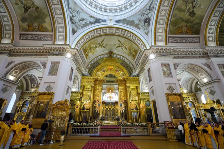 Патриарх Кирилл освятил в Арзамасе масштабно отреставрированный Воскресенский собор