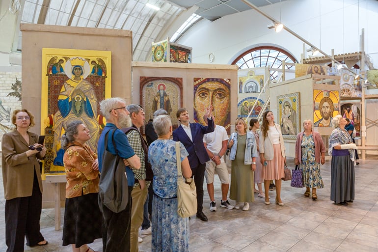 Художники России представят лучшие произведения на фестивале современного церковного искусства «Видеть и слышать»