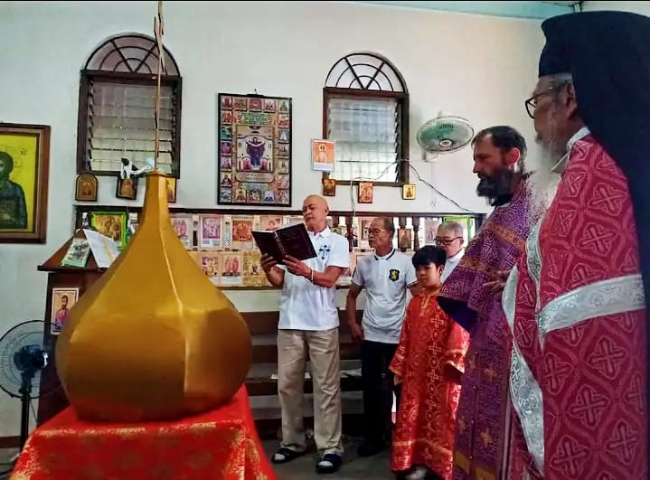 Освящен крест для купола русского храма в филиппинском Синилоане
