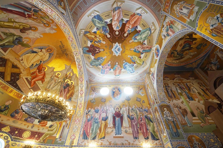 Патриарх Кирилл освятил в Анапе храм в честь святого князя Владимира