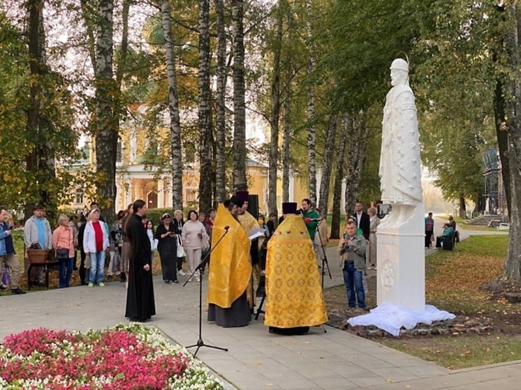 В Угличе открыли памятник князю Андрею Большому, повлиявшему на развитие города
