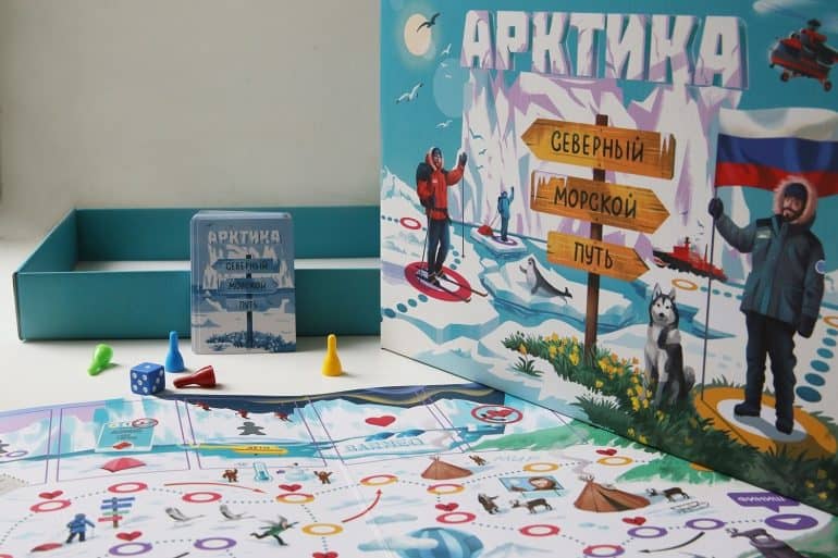 Журнал «Фома» совместно с радио «Арктика» подарил игровой набор «Арктика. Северный морской путь» троим своим подписчикам