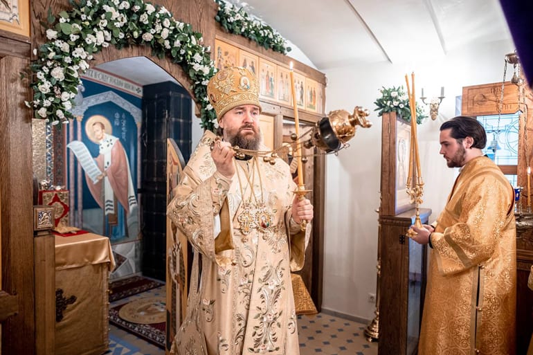 На месте уничтоженного старинного монастыря Москвы освятили домовый храм