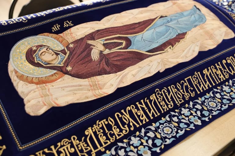 Вышивку Николо-Сольбинского монастыря признали народным художественным промыслом
