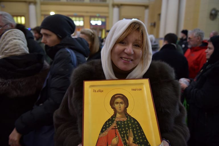 Тепло молитвы для всей страны: на вокзалах Москвы в десятый раз прошли молебны о Святой Руси и путешествующих