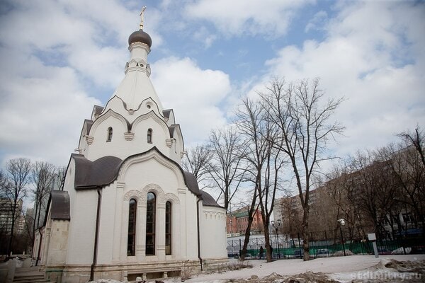 Освящен Покровский храм при Морозовской детской городской клинической больнице