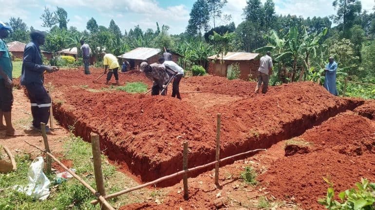 В одном из селений Кении началось строительство каменного храма в честь святого князя Владимира