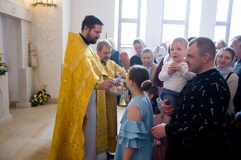 Освящен Покровский храм при Морозовской детской городской клинической больнице