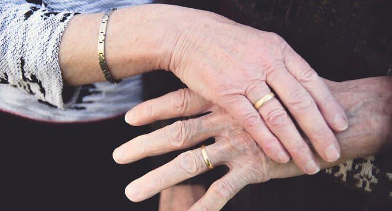 Как меняется чин венчания для тех, кто уже много лет в браке?