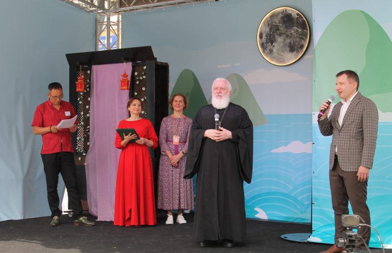 На китайском фестивале в Москве показали уникальный спектакль по сказке Пушкина
