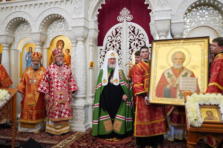 Патриарх Кирилл освятил в Рязани храм, внешне напоминающий Владимирский собор Херсонеса