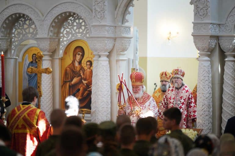 Патриарх Кирилл освятил в Рязани храм, внешне напоминающий Владимирский собор Херсонеса