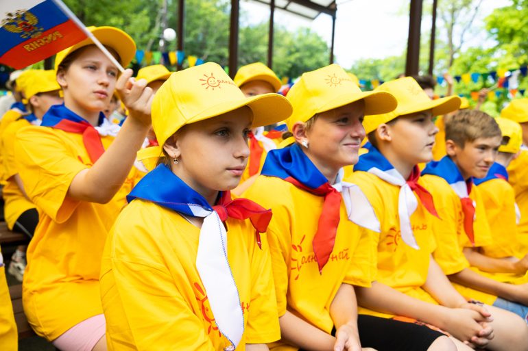 После масштабной реконструкции в Саратове открылся православный оздоровительный лагерь для детей