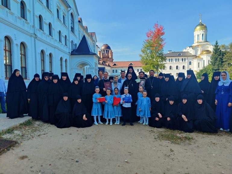 В Николо-Сольбинском монастыре отметили двойной праздник