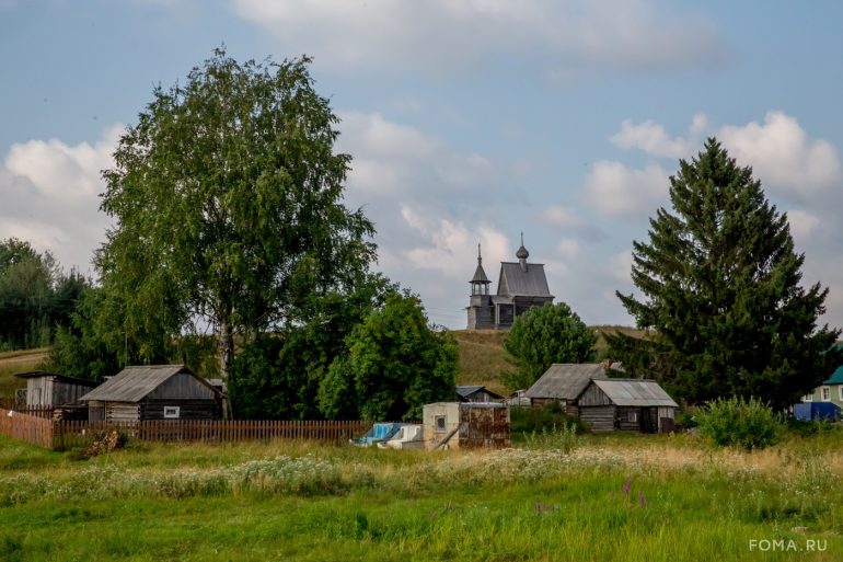 Небеса и озера Кенозерья на фотографиях Владимира Ештокина