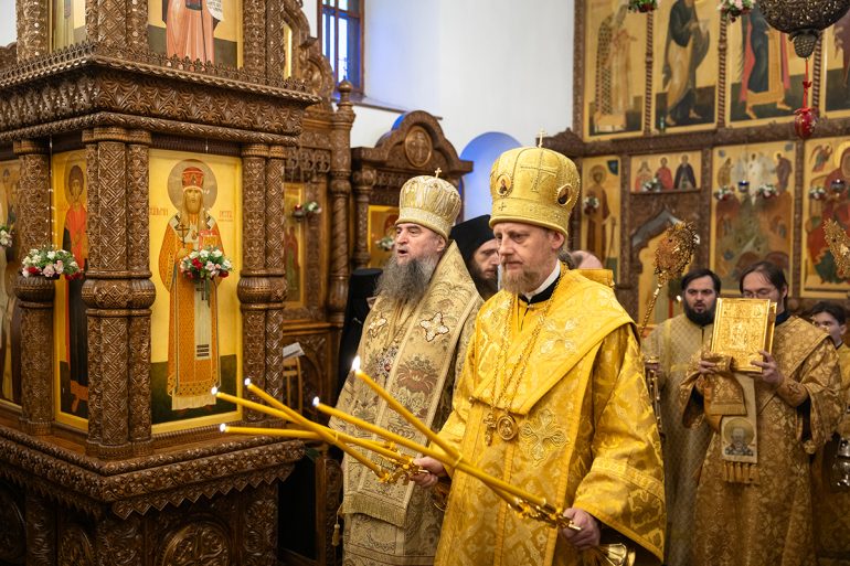 В Николо-Сольбинском монастыре отметили 25-летие возрождения обители