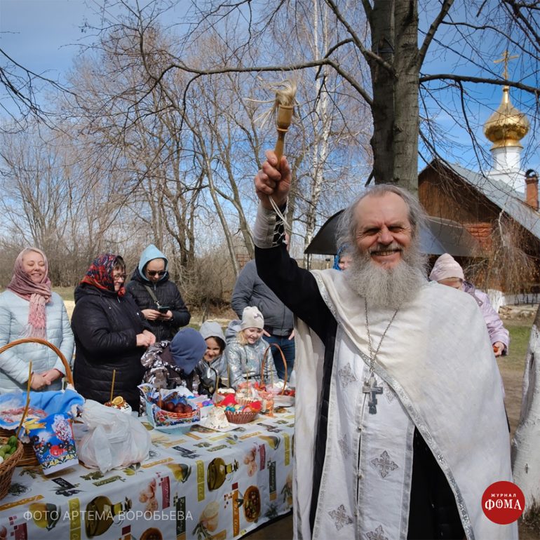 Зачем нужно освящать куличи и яйца?