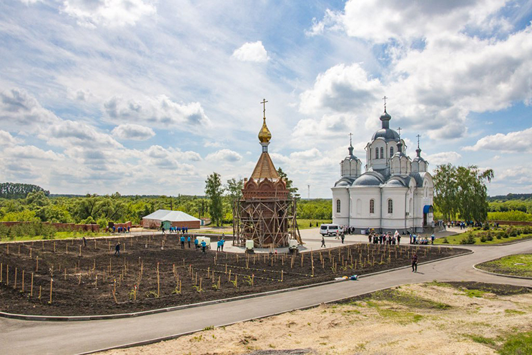 Монастырский сад в память о погибших в зоне конфликта заложили в Тамбовской области