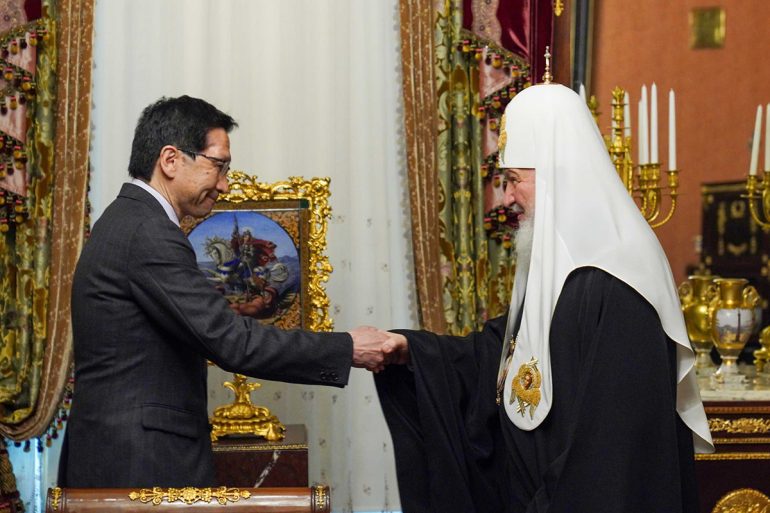 Патриарх Кирилл надеется на улучшение отношений между Японией и Россией