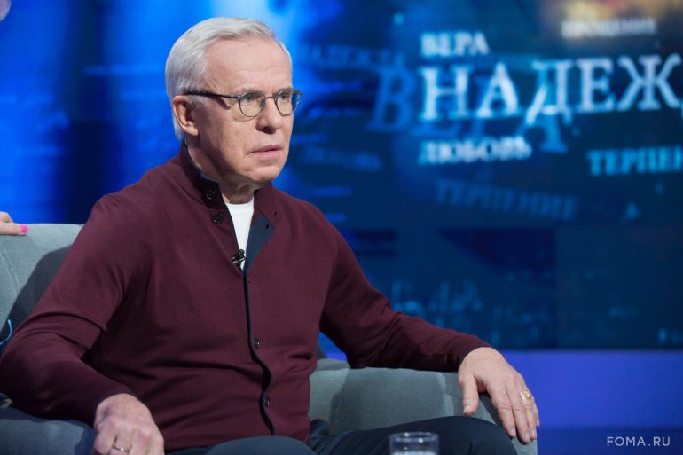 Почему нашим детям необходимы герои? Парсуна хоккеиста Вячеслава Фетисова