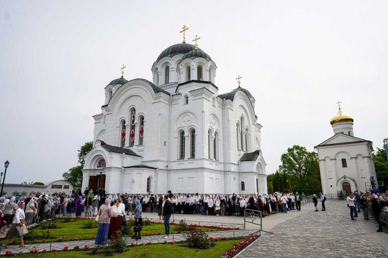 Патриарх Кирилл возглавил в Полоцке торжества в честь 900-летия Спасо-Евфросиниевского монастыря