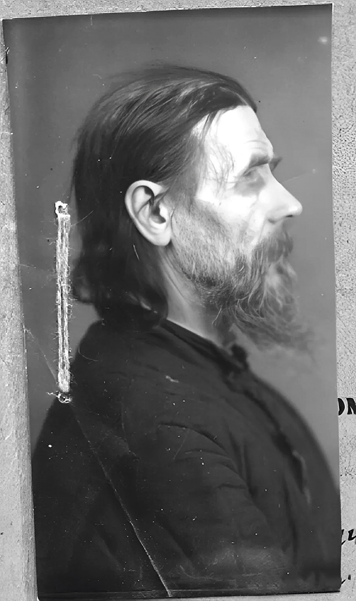Преподобномученик Дионисий (Петушков): при первом обыске забрали вещи, нужные в хозяйстве, но старца не тронули