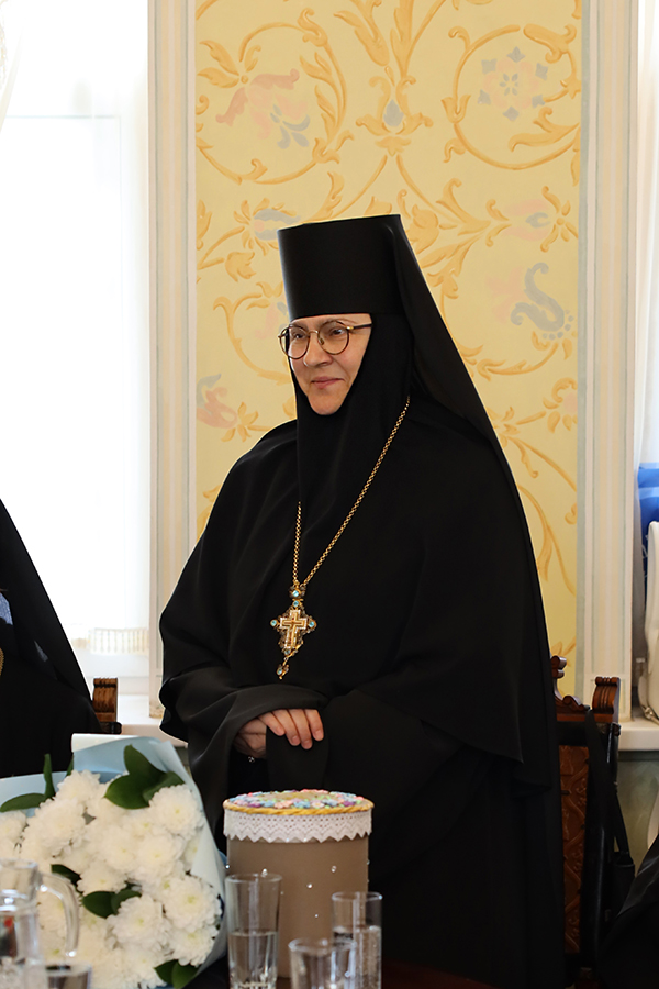 Дипломы и аттестаты об образовании получили выпускники пяти православных учебных заведений Переславской епархии
