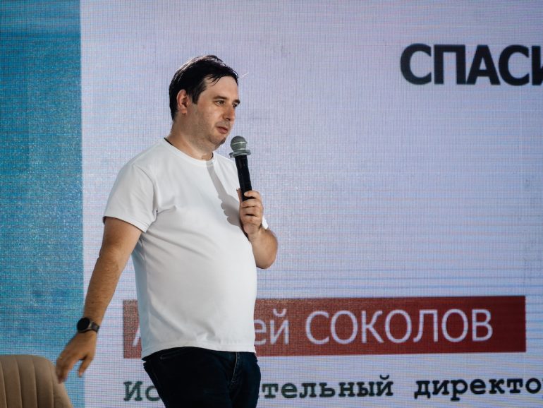 Алексей Соколов рассказал о миссионерстве в медиа на Днях Достоевского в Оптиной Пустыни