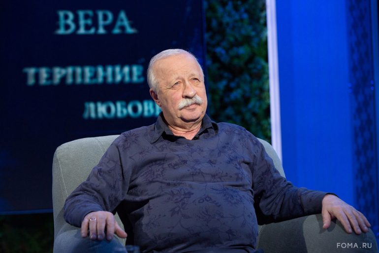 Вечная любовь, высокие кабинеты, анонимки, одиночество и потеря близких. Парсуна Леонида Якубовича