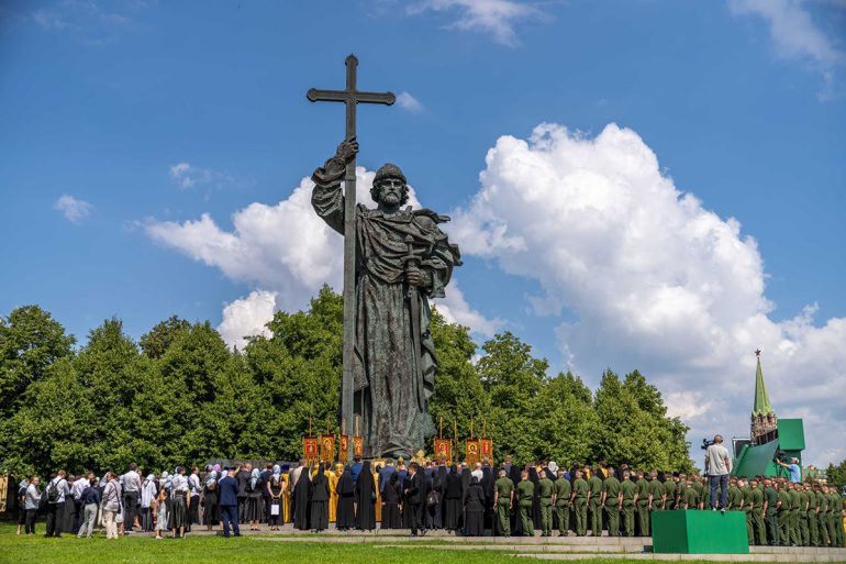 Выбор князя Владимира остается актуальным почти для каждого последующего поколения, – патриарх Кирилл