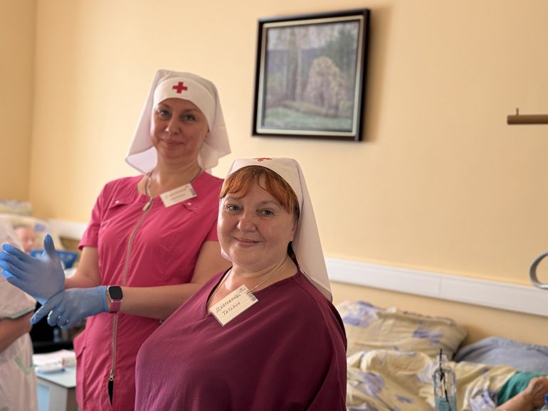 Сестры милосердия из Макеевки прошли стажировку в больнице святителя Алексия
