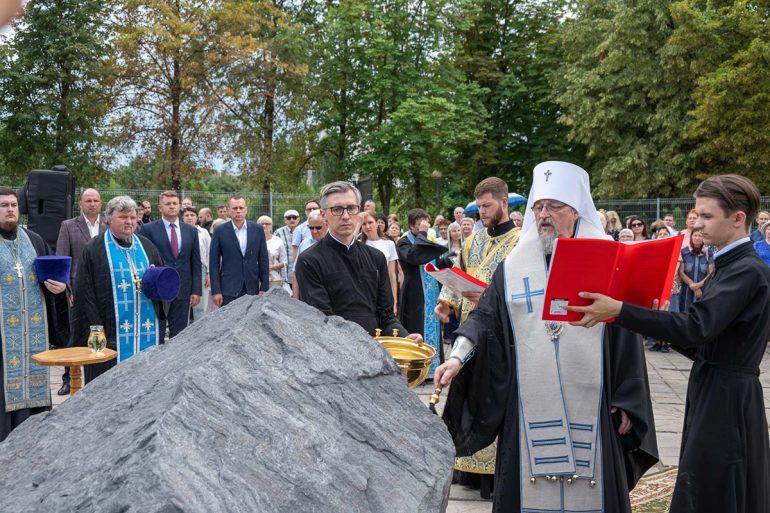 В Белгороде заложили уникальный храм для незрячих и слабослышащих