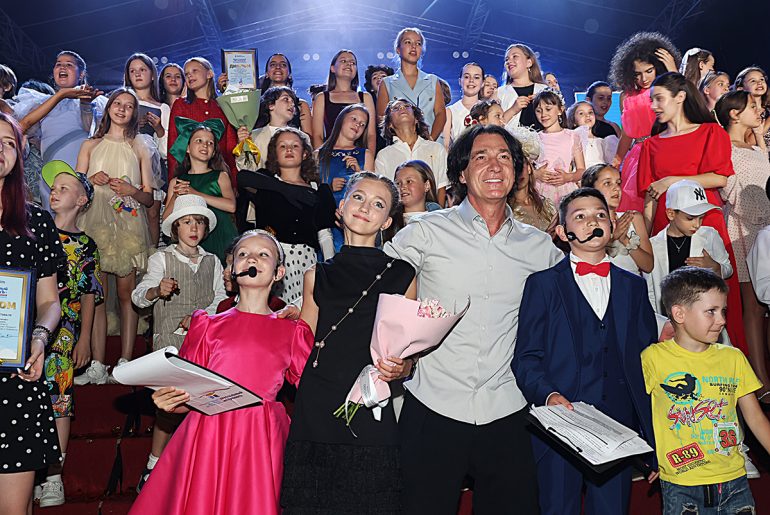 В Ессентуках наградили победителей III Международного фестиваля детского кино «Хрустальный ИсточникЪ»