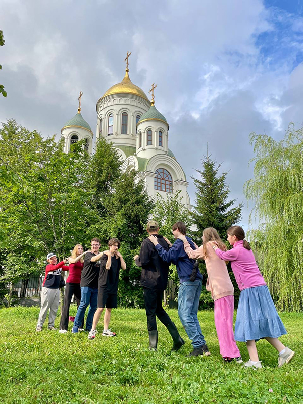 Участники подросткового клуба при Даниловом монастыре познакомились с заповедями блаженств