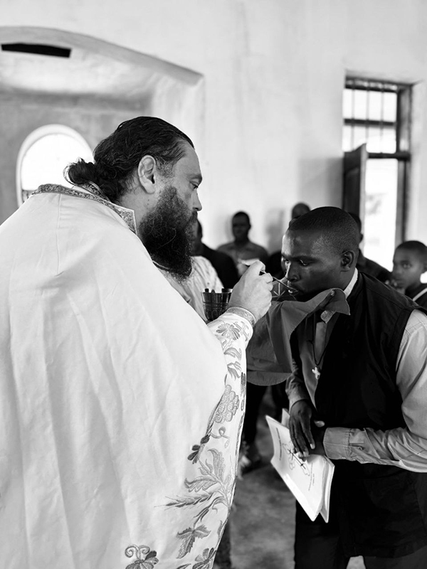 На Западе Уганды построили каменный храм в честь Святой Троицы