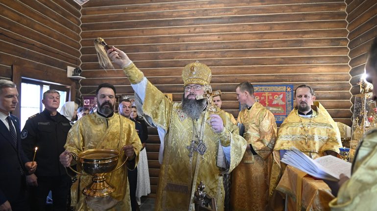 В Смоленске освятили храм, который станет особым местом молитвы для росгвардейцев