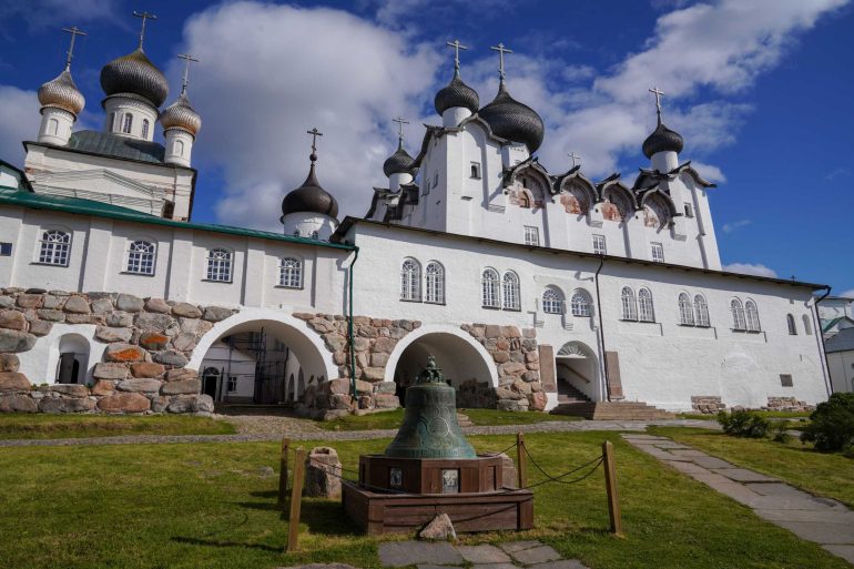 Собор Соловецких святых и Собор новомучеников и исповедников Соловецких: в чем разница?